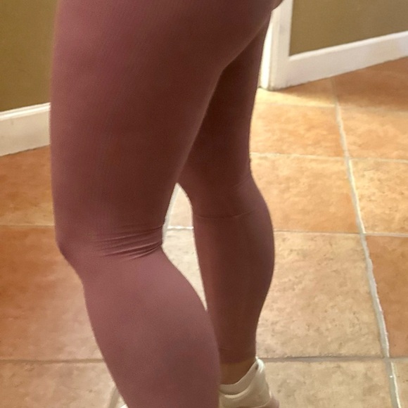 Lululemon Align Ribbed HR Pant 28 - Picture 2 of 7